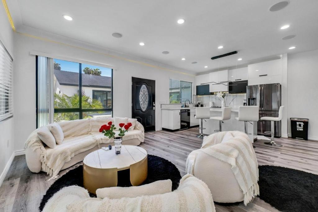 Luxury 2 Bedroom Villa Χάντινγκτον Μπιτς Εξωτερικό φωτογραφία